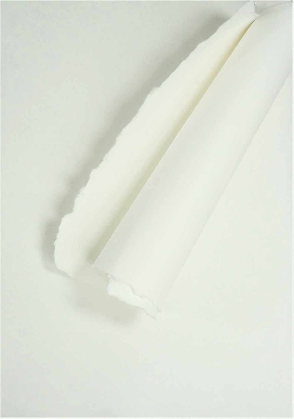 Papier czerpany gładki biały 5A4 Papier czerpany gładki biały 5A4